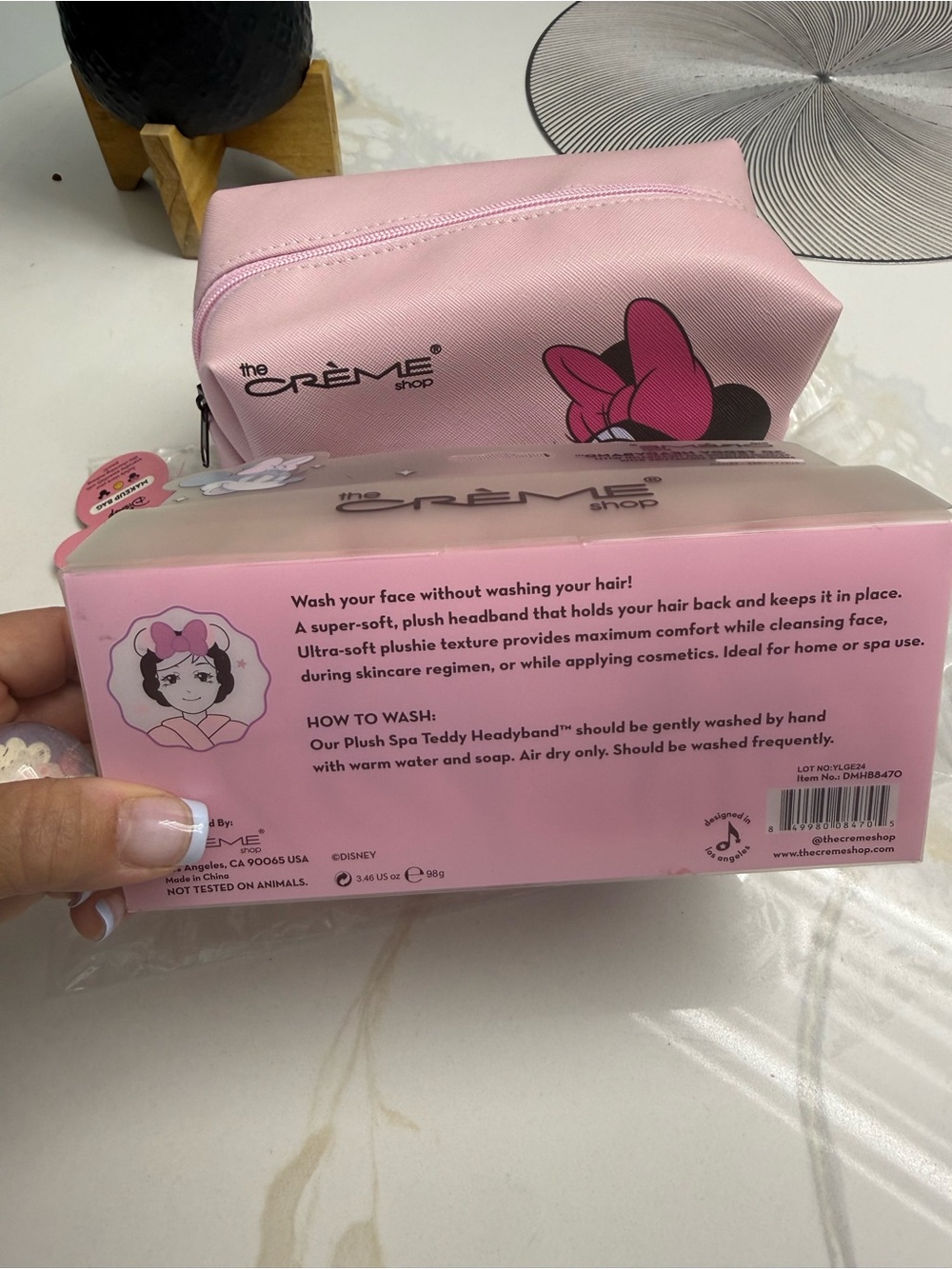 The Crème Shop x Disney Minnie Sequin Bow Headband - and cosmetic bag - Picture 2 of 6